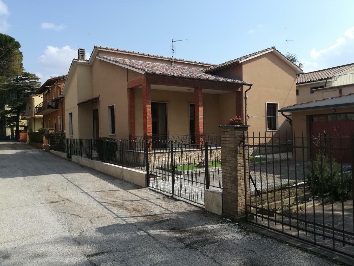 Villa Gina Асизи Екстериор снимка