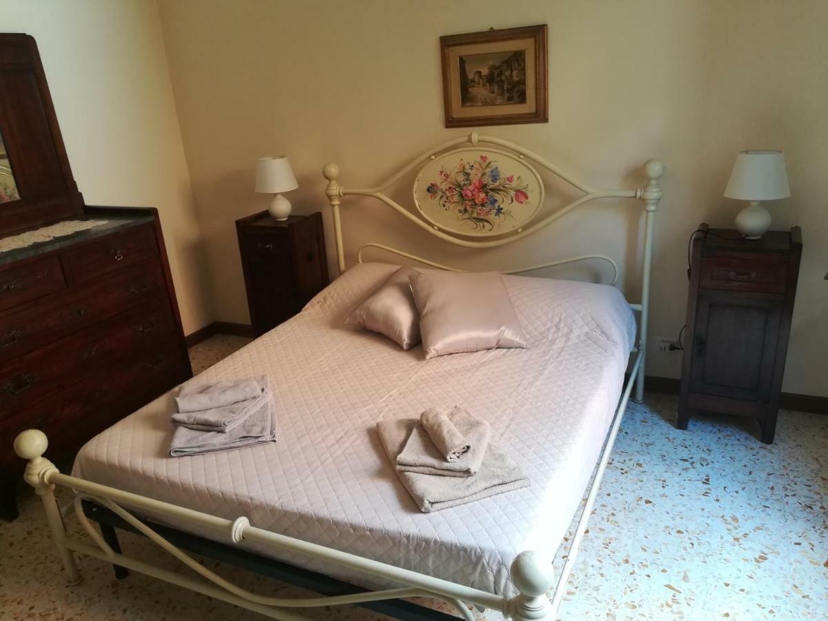 Villa Gina Асизи Екстериор снимка